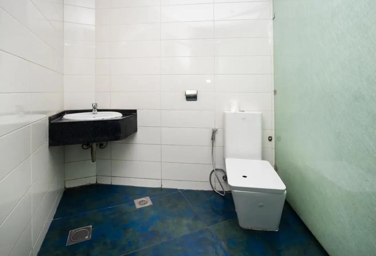 Premium Executive Office for Rent in West Bay with City & Sea Views